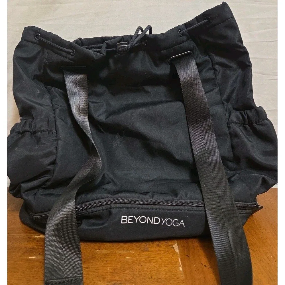 Beyond Yoga Convertible Gym Bag Backpack Black Matte